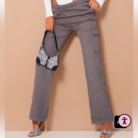 Gray Cargo Pants (with pockets) - Picture 2 of 3